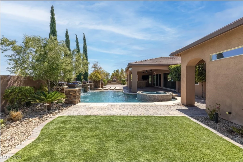 5410 Serenity Brook, Las Vegas, NV 89149