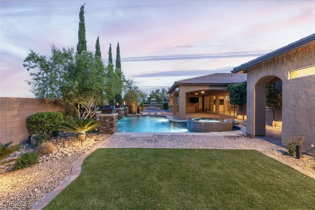 5410 Serenity Brook, Las Vegas, NV 89149