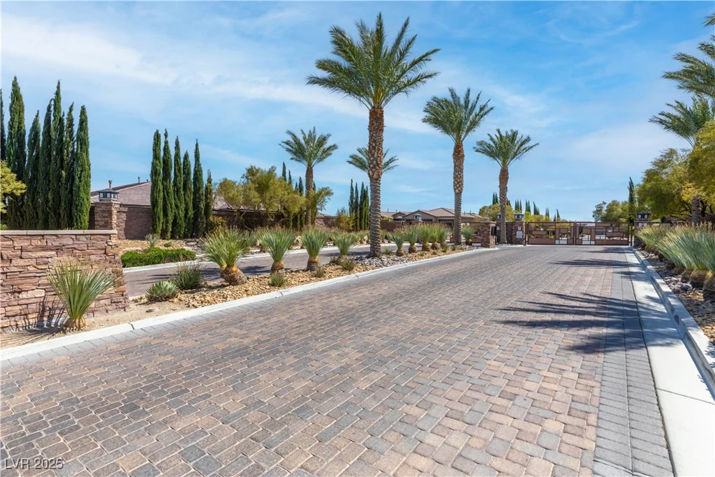 5410 Serenity Brook, Las Vegas, NV 89149
