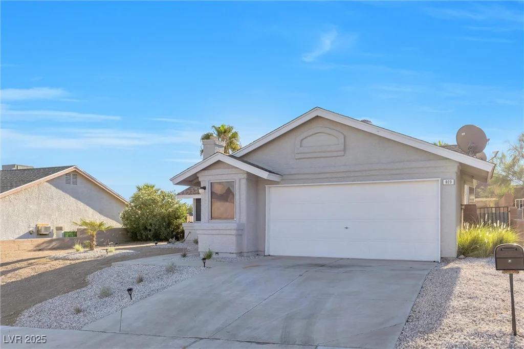 823 Crabapple, Henderson, NV 89002