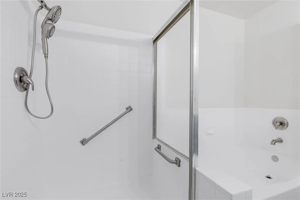 823 Crabapple, Henderson, NV 89002