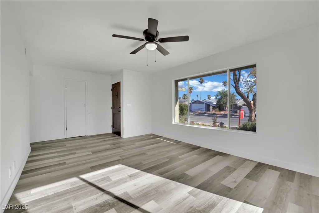 4623 Kearney, Las Vegas, NV 89147