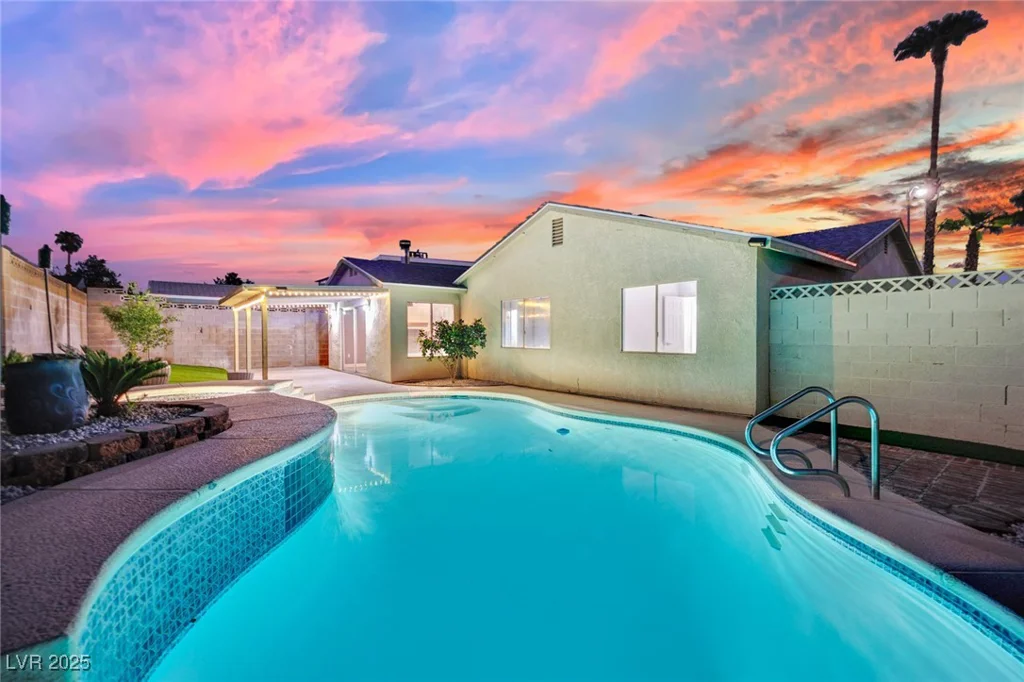 4623 Kearney, Las Vegas, NV 89147