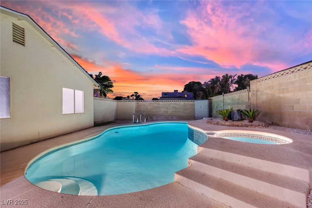 4623 Kearney, Las Vegas, NV 89147