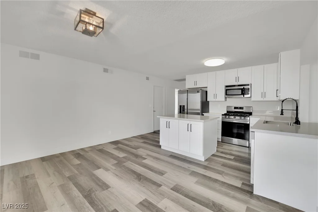 4623 Kearney, Las Vegas, NV 89147