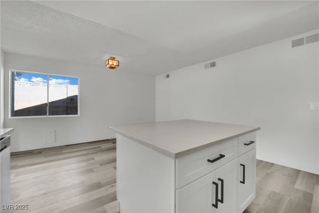 4623 Kearney, Las Vegas, NV 89147