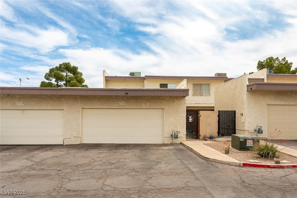 555 Rene, Henderson, NV 89015