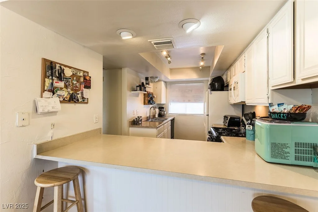 555 Rene, Henderson, NV 89015