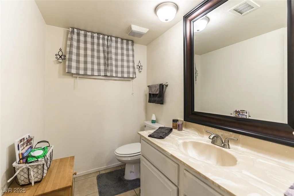 555 Rene, Henderson, NV 89015