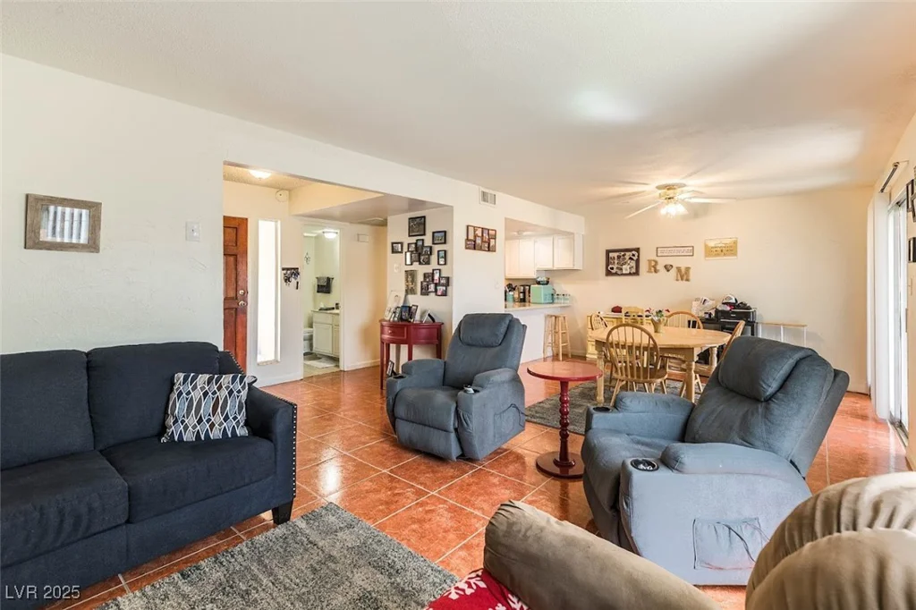 555 Rene, Henderson, NV 89015