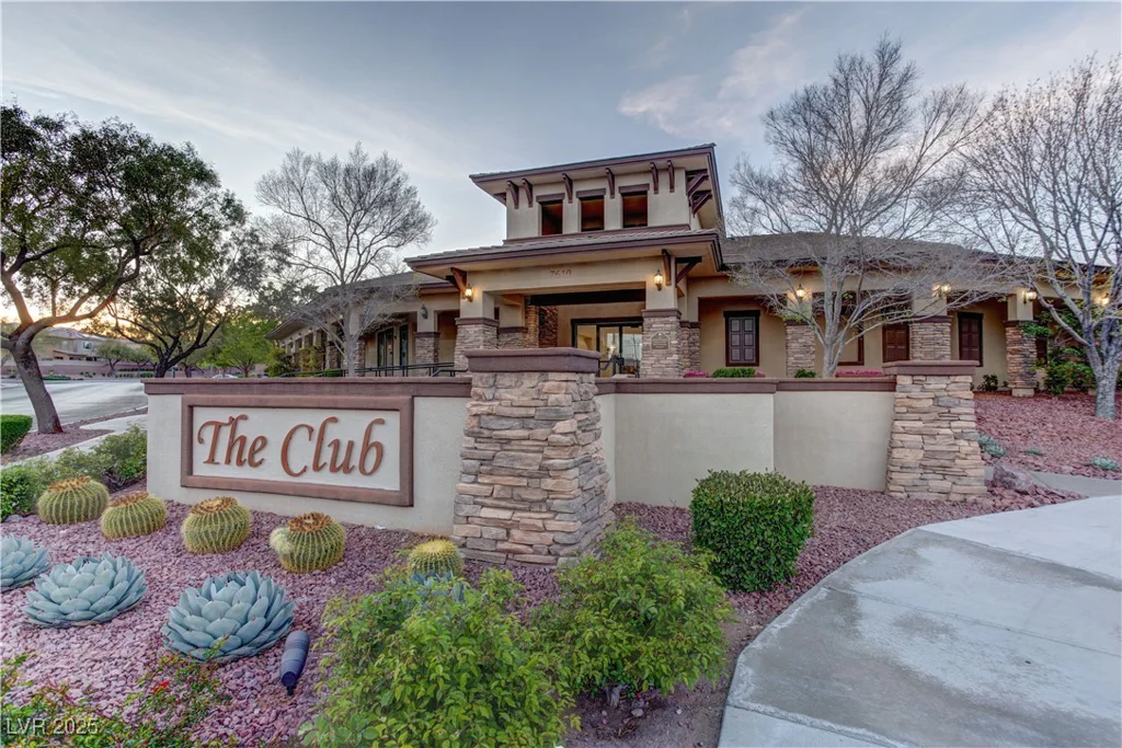 10422 Prairie Mountain, Las Vegas, NV 89166