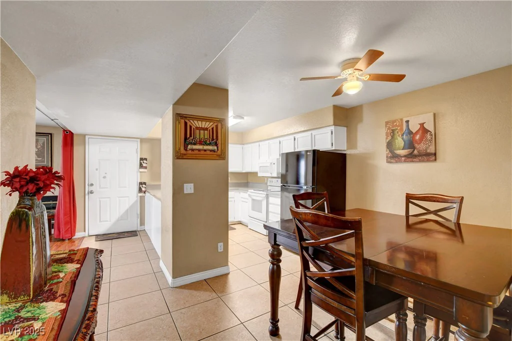 2725 Nellis, Las Vegas, NV 89121