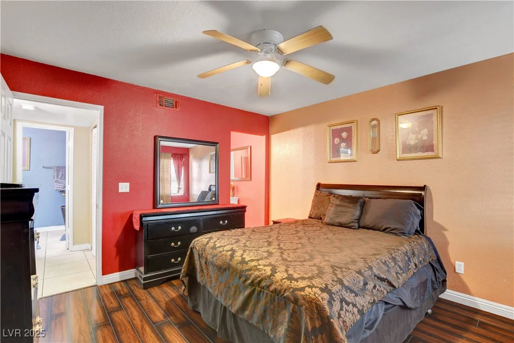 2725 Nellis, Las Vegas, NV 89121