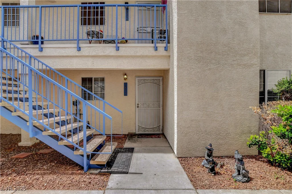 2725 Nellis, Las Vegas, NV 89121