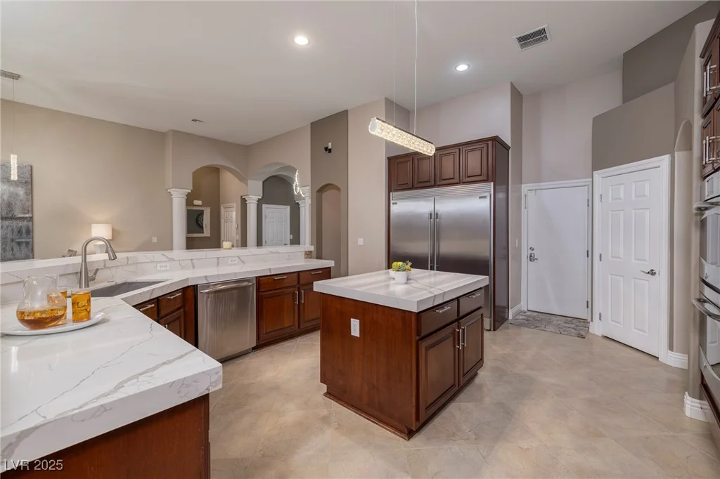 382 Chaplin Cove, Las Vegas, NV 89183