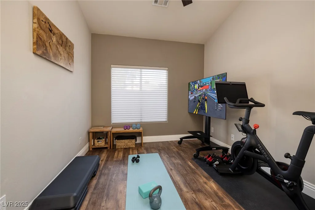 382 Chaplin Cove, Las Vegas, NV 89183