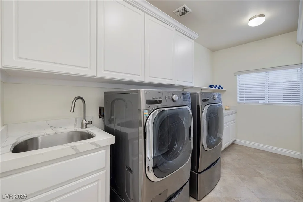 382 Chaplin Cove, Las Vegas, NV 89183