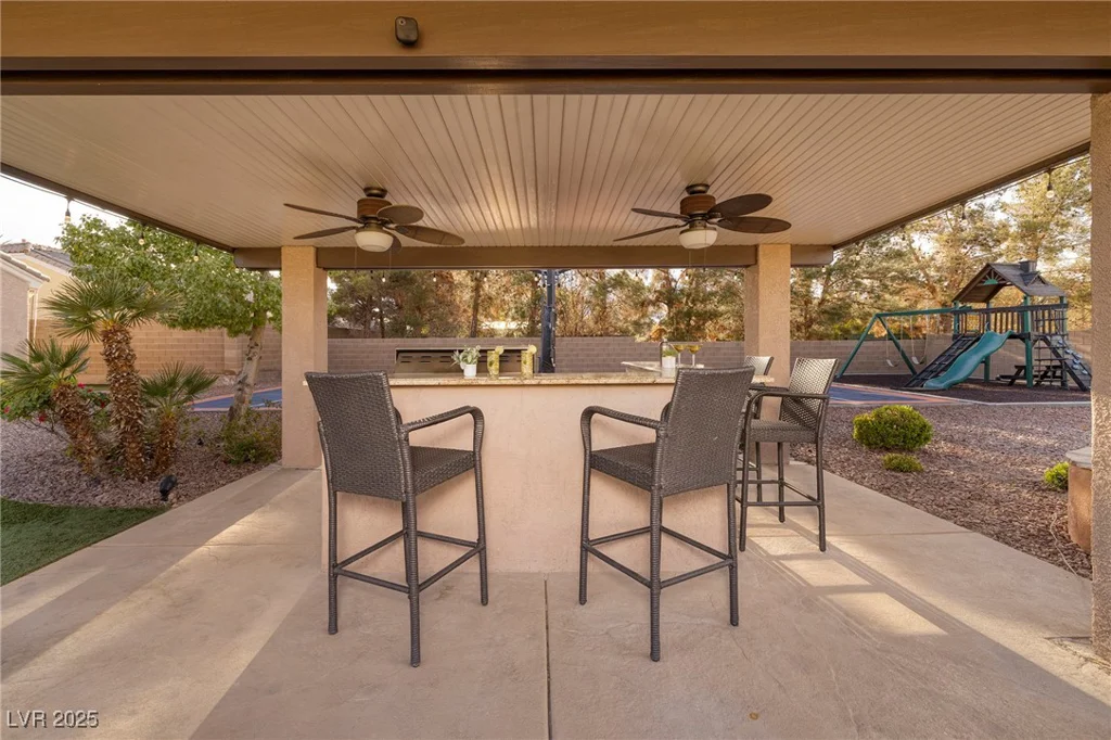 382 Chaplin Cove, Las Vegas, NV 89183