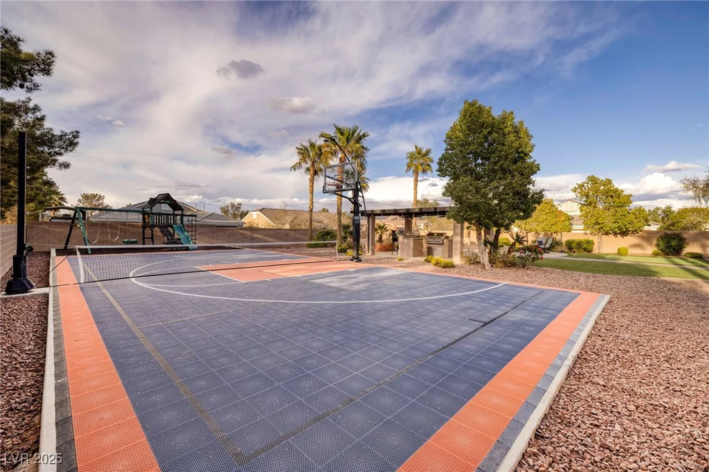 382 Chaplin Cove, Las Vegas, NV 89183