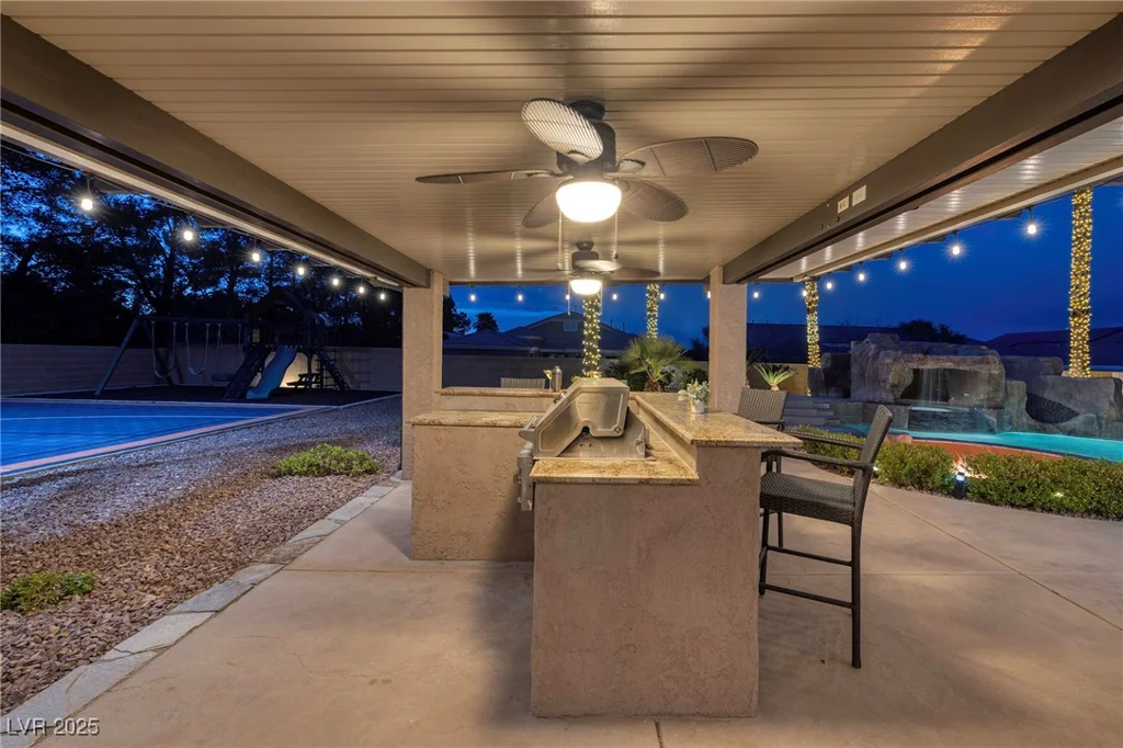 382 Chaplin Cove, Las Vegas, NV 89183