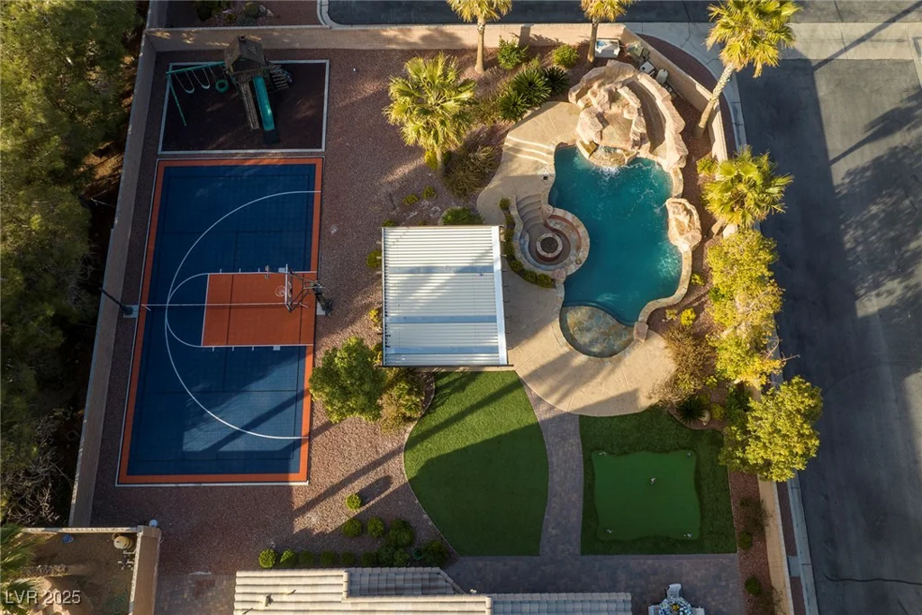382 Chaplin Cove, Las Vegas, NV 89183