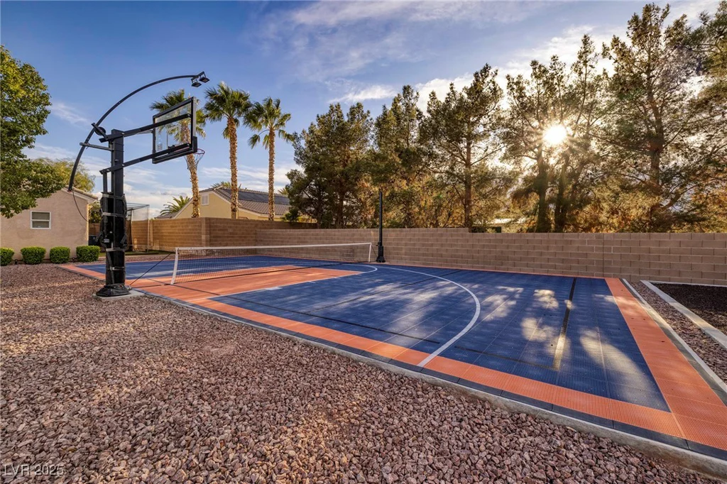382 Chaplin Cove, Las Vegas, NV 89183