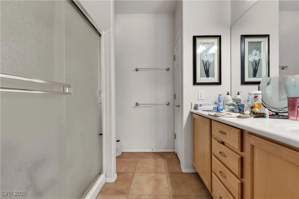 6160 Majestic Wind, Las Vegas, NV 89122