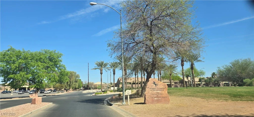 6160 Majestic Wind, Las Vegas, NV 89122