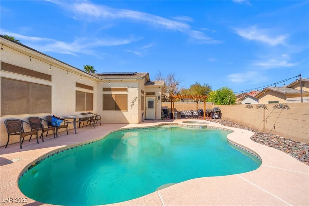 5224 Red Vine, North Las Vegas, NV 89031