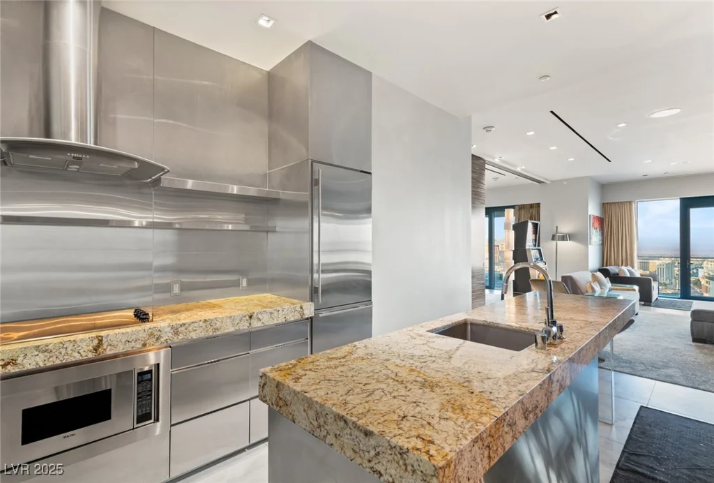 4381 FLAMINGO, Las Vegas, NV 89103