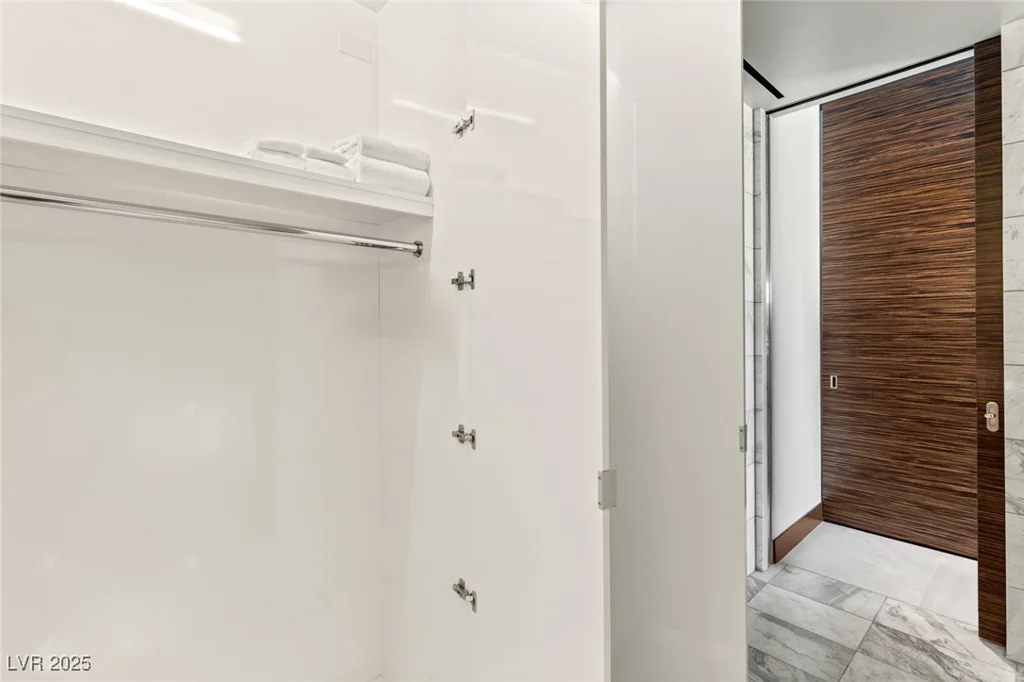 4381 FLAMINGO, Las Vegas, NV 89103