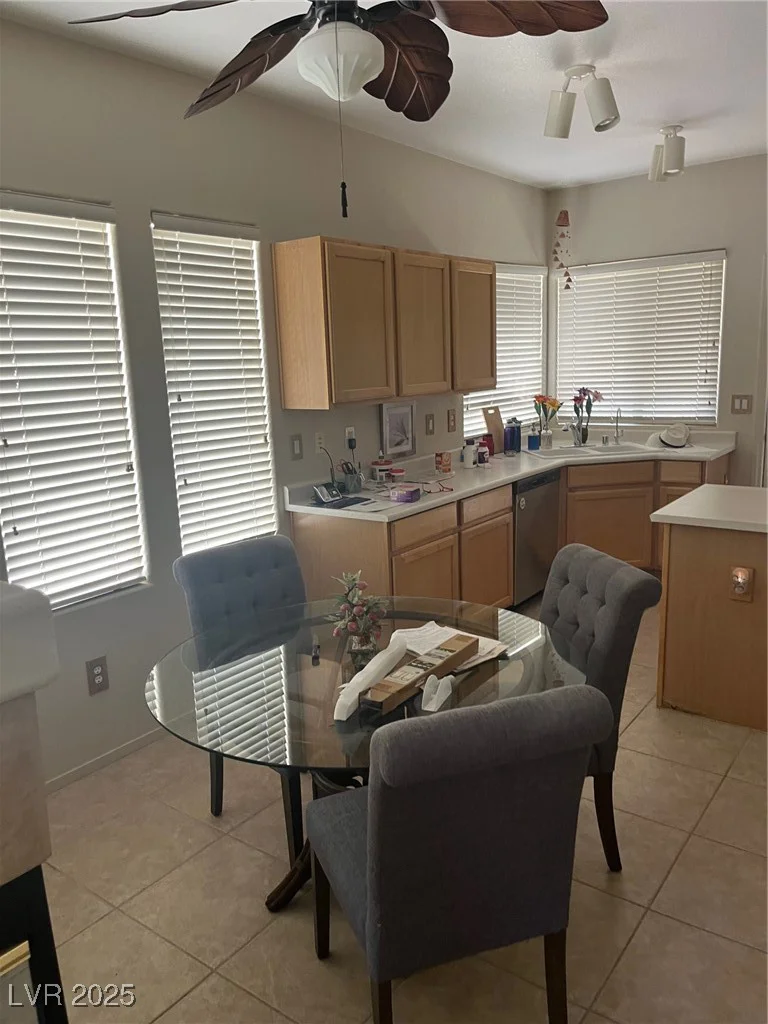7314 Platinum Creek, Las Vegas, NV 89131