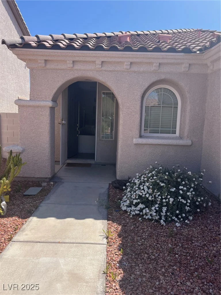 7314 Platinum Creek, Las Vegas, NV 89131
