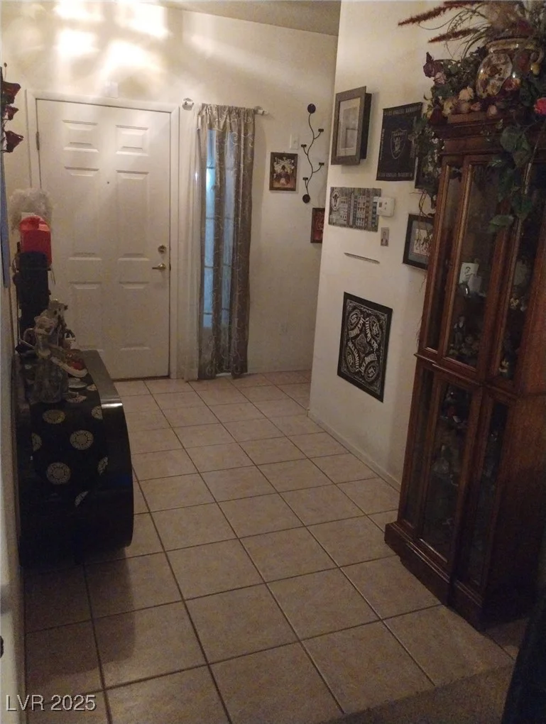10525 Autumn Pine, Las Vegas, NV 89144