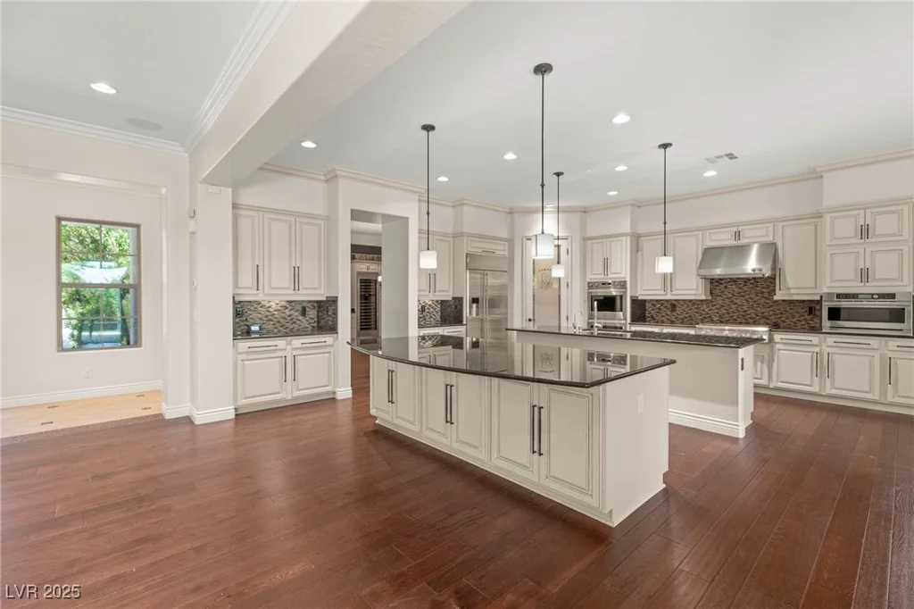 28 Tea Olive, Las Vegas, NV 89141