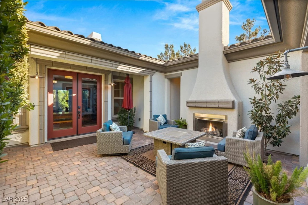28 Tea Olive, Las Vegas, NV 89141