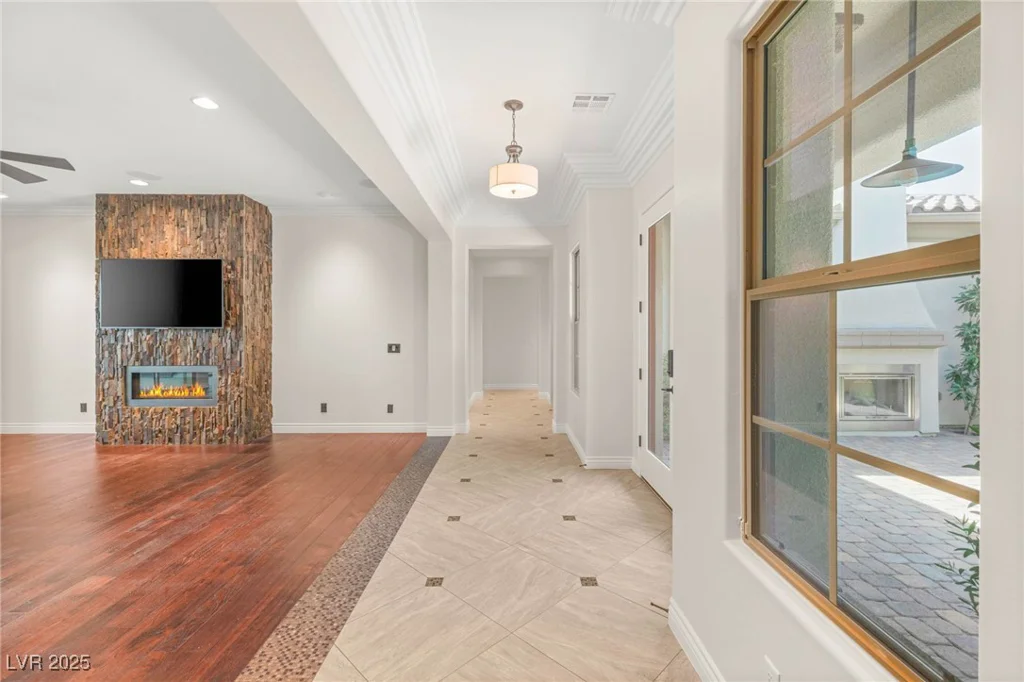 28 Tea Olive, Las Vegas, NV 89141