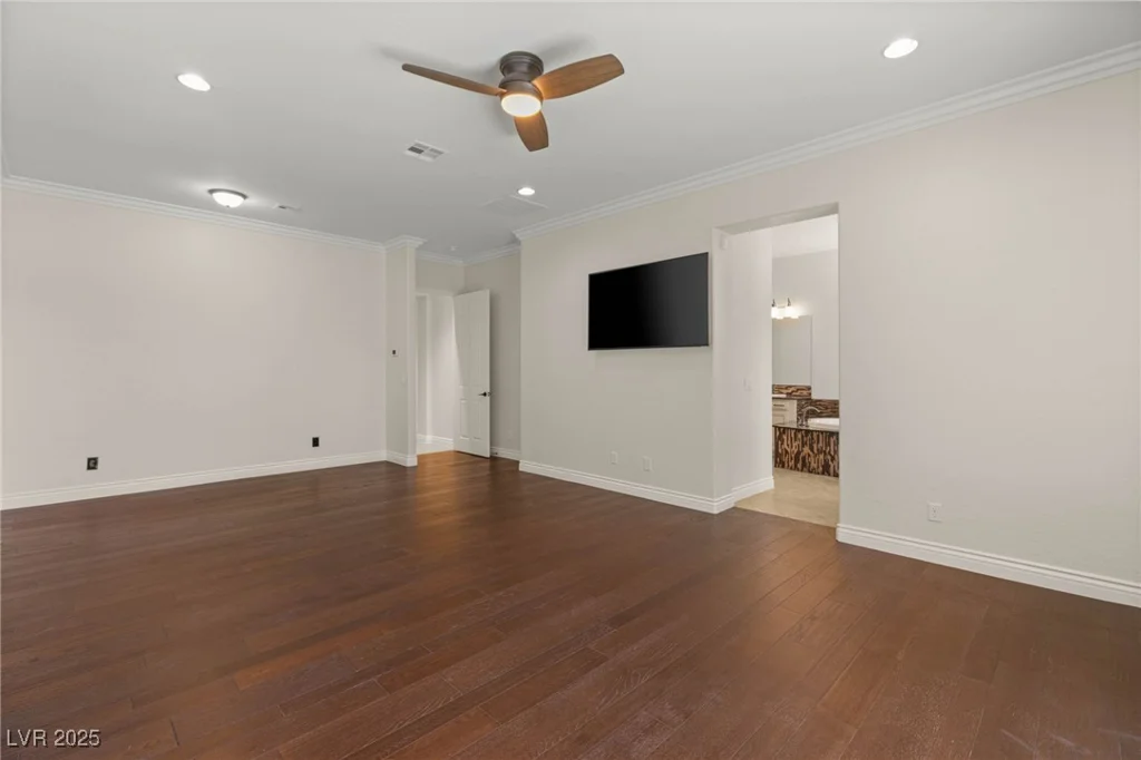 28 Tea Olive, Las Vegas, NV 89141