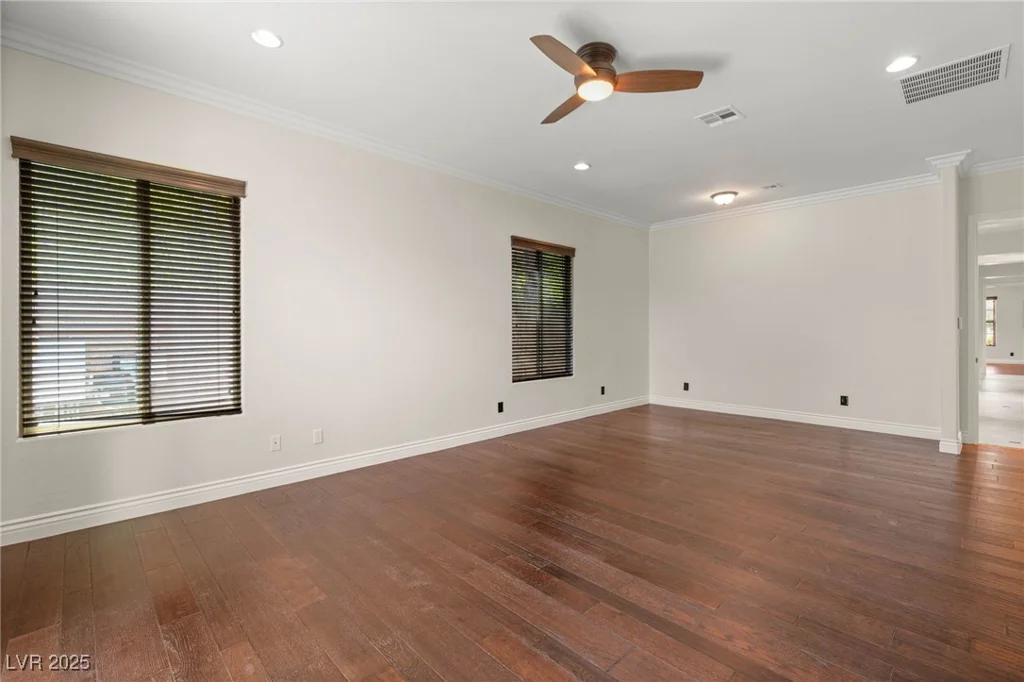 28 Tea Olive, Las Vegas, NV 89141