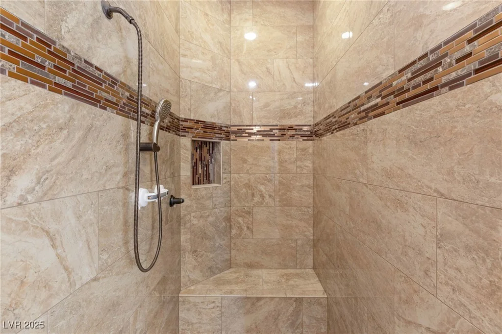 28 Tea Olive, Las Vegas, NV 89141