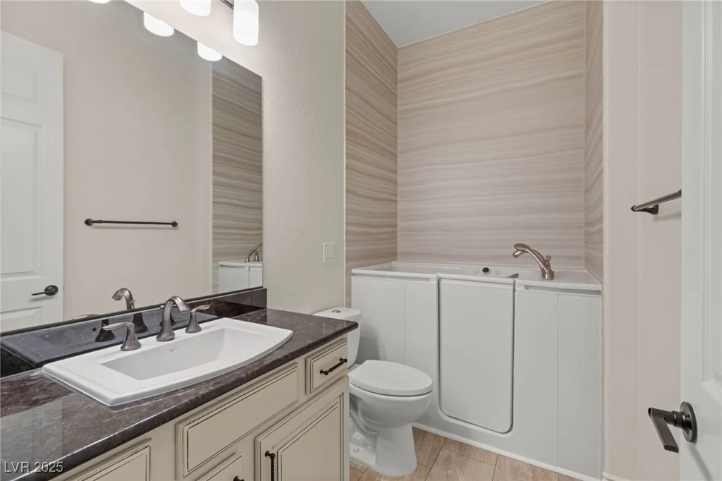 28 Tea Olive, Las Vegas, NV 89141
