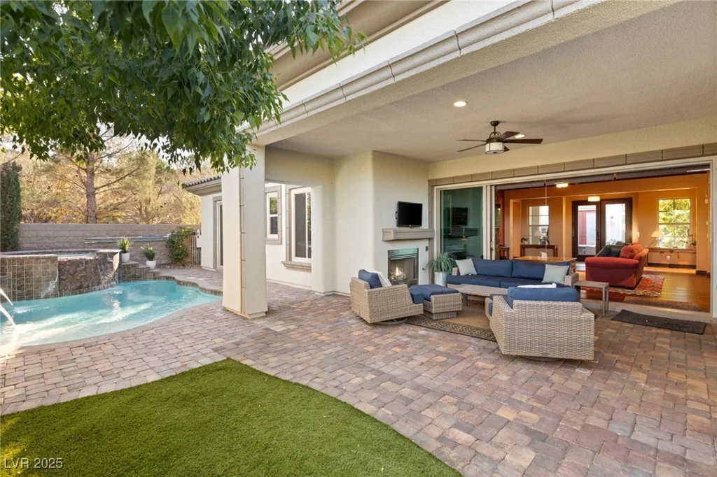 28 Tea Olive, Las Vegas, NV 89141