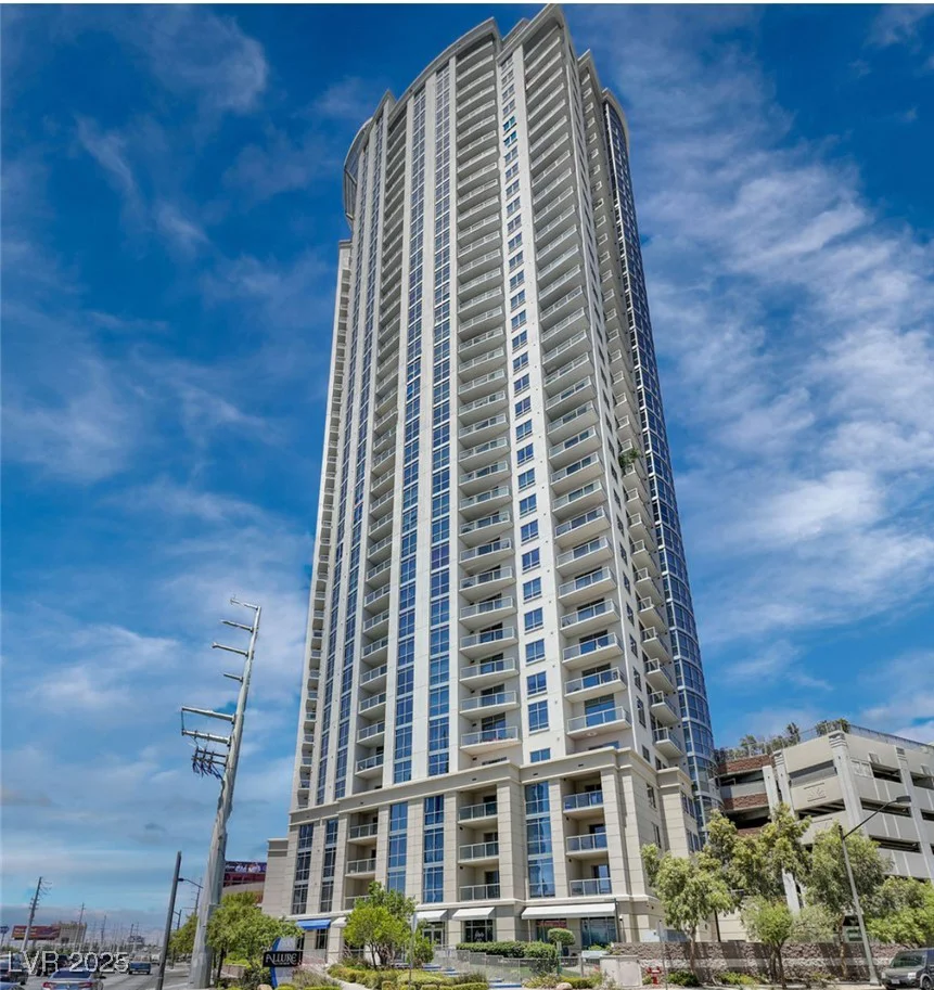 200 Sahara, Las Vegas, NV 89102