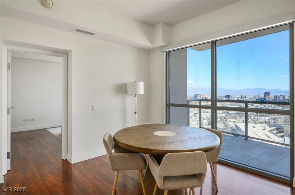 200 Sahara, Las Vegas, NV 89102
