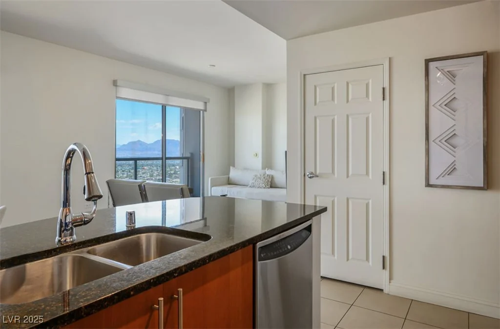 200 Sahara, Las Vegas, NV 89102