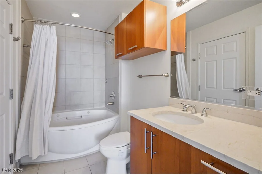 200 Sahara, Las Vegas, NV 89102