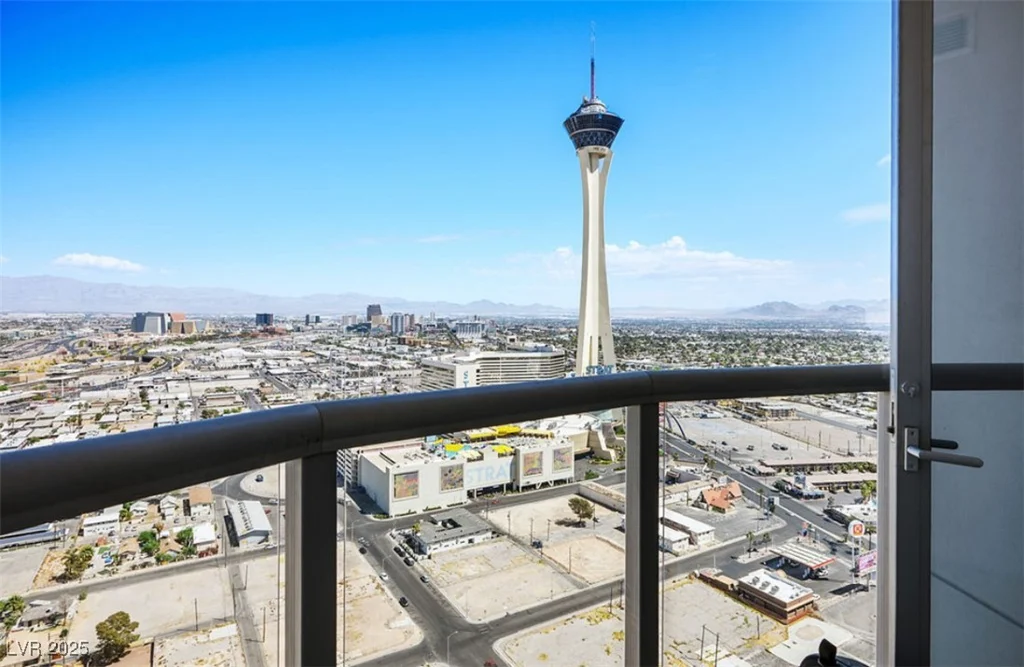 200 Sahara, Las Vegas, NV 89102