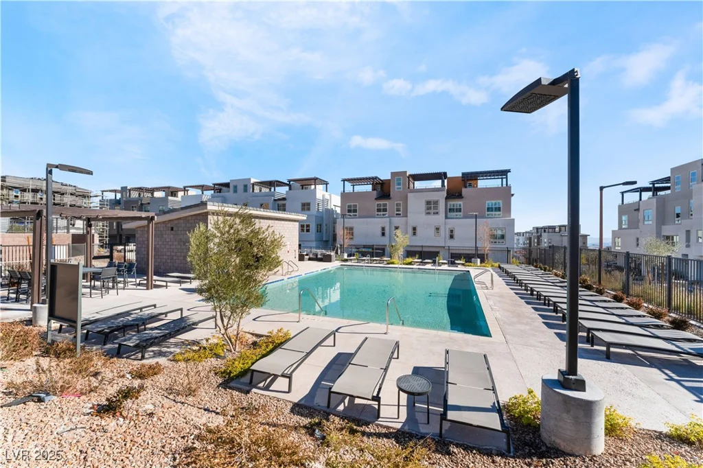 654 Agate Bridge, Las Vegas, NV 89138