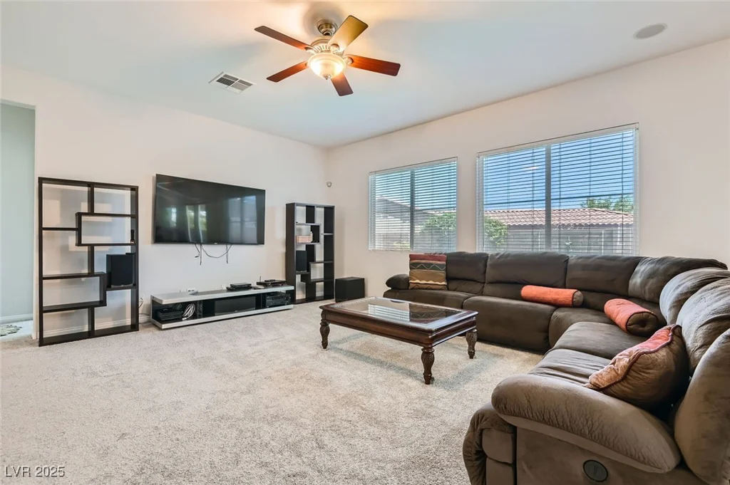 7812 Galloping Hills, Las Vegas, NV 89113
