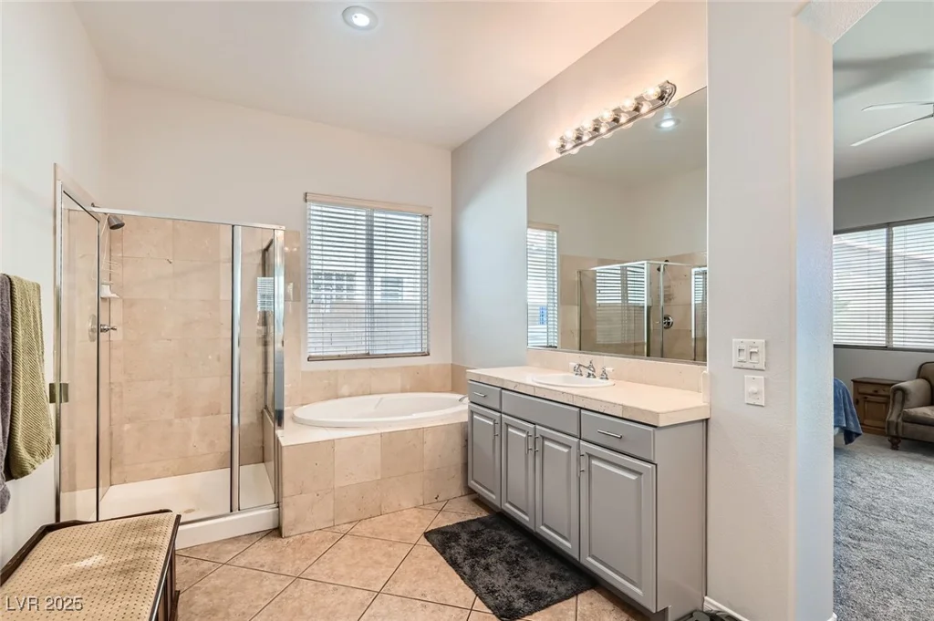 7812 Galloping Hills, Las Vegas, NV 89113